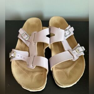 Birki’s Nias Double Strap Lavender Leather Sandals